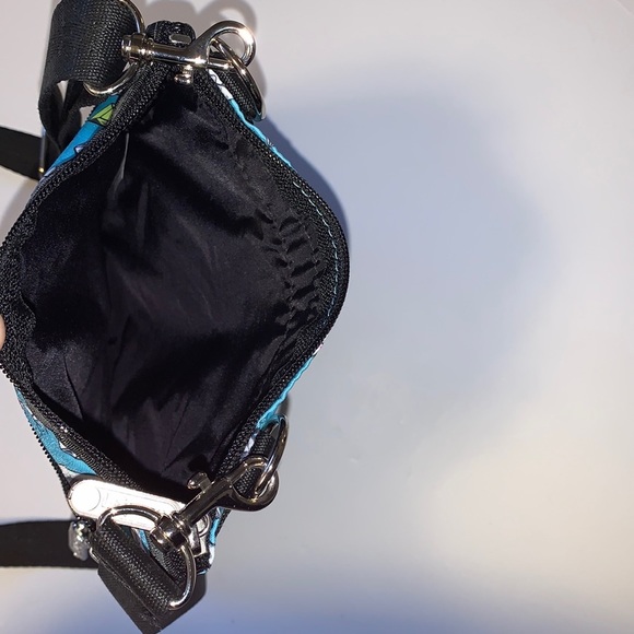 LeSportsac Blue Diamond Print Triple Zip Canvas Crossbody Bag - Picture 4 of 6